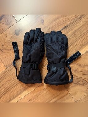 Unisex Black Insulated Winter Gloves